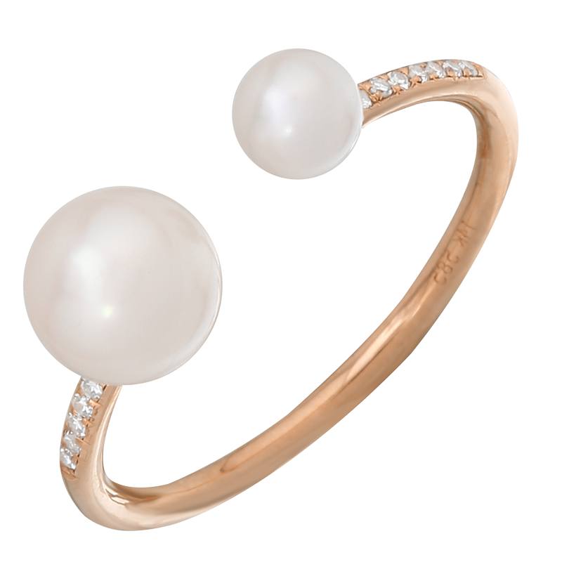 Pearl Hug Ring